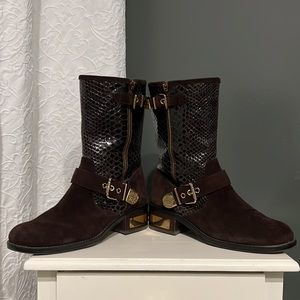 EUC - Vince Camuto Leather Mid-Calf Boots